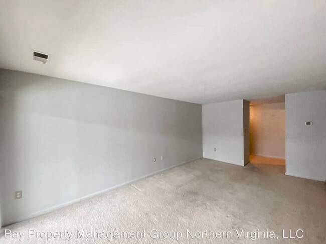 Building Photo - 2 br, 2 bath House - 3111 Buccaneer Ct Apt 1