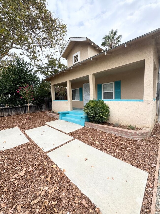 Building Photo - 3123 San Rafael Ct