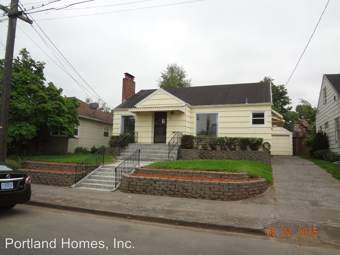 Primary Photo - 524 N Holland St