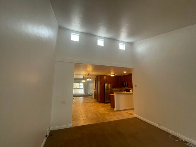 Foto del edificio - 4600 Lamont St