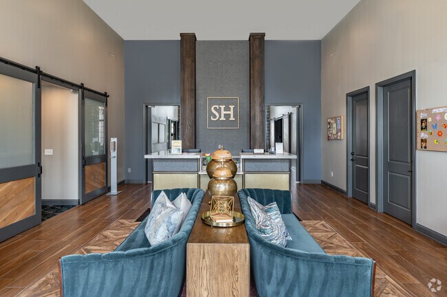 Interior Photo - Sycamore House