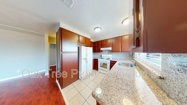 Building Photo - 2225 23rd Ave