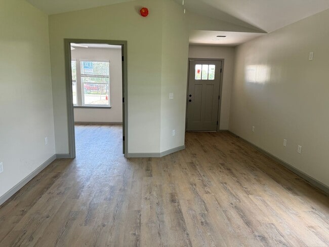 Foto del edificio - NEWLY CONSTRUCTED - Single-Family House for Rent