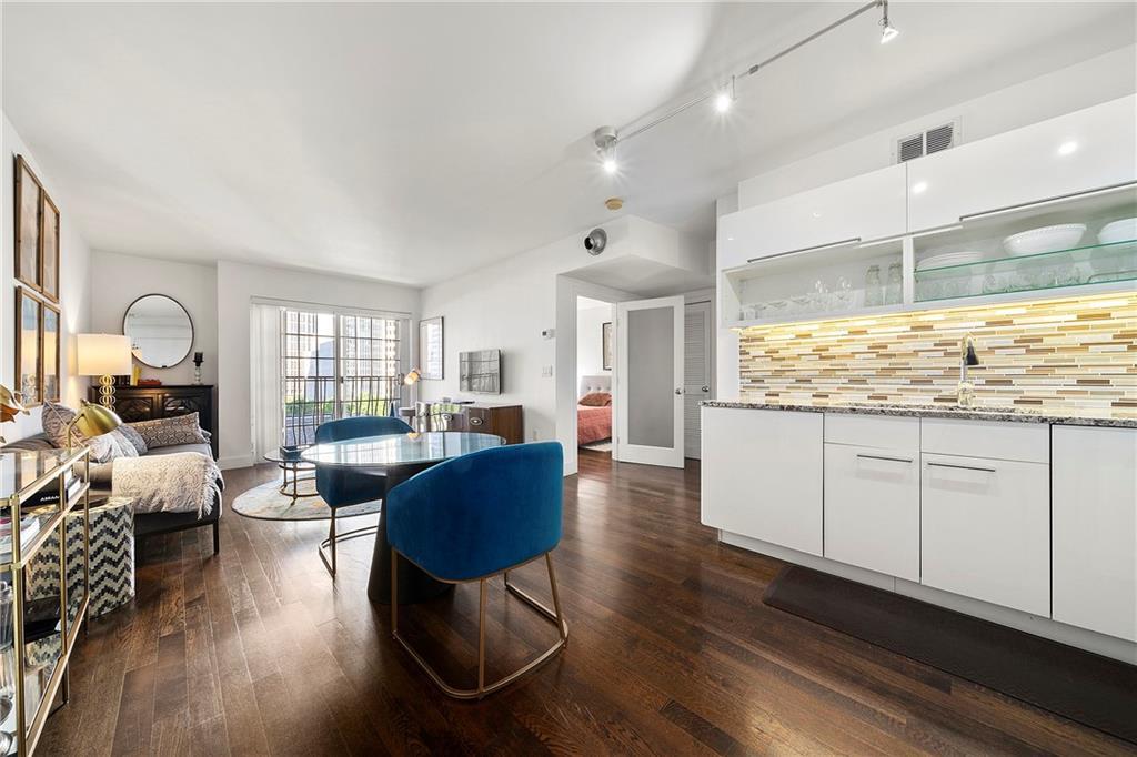 Foto principal - 199 14th St NE