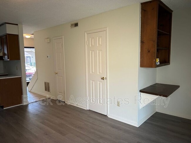 Foto del edificio - 601 Timberline Dr SE