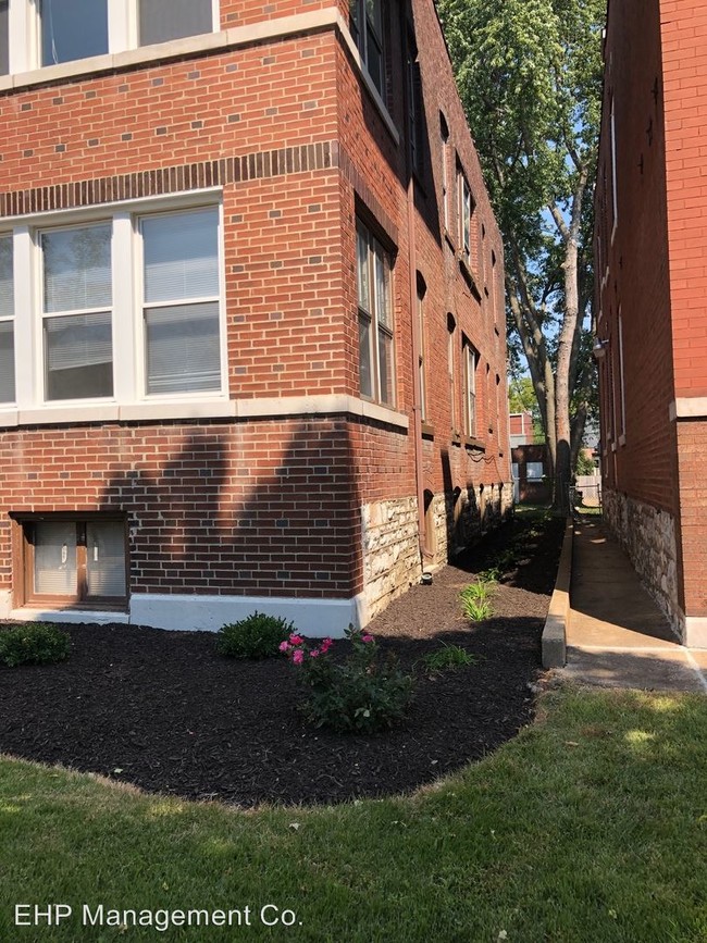 Building Photo - 4211 Juniata St