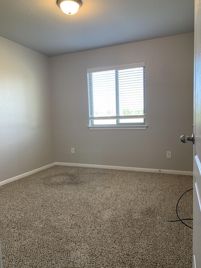 Building Photo - 1160 Spring Terrace Loop