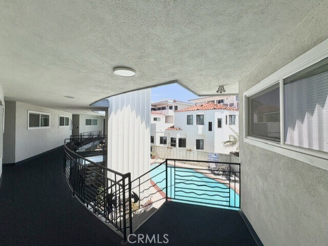 Foto del edificio - 419 Monterey Ln