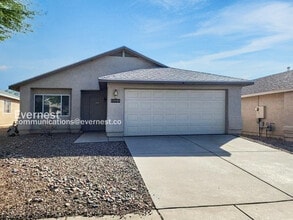 Building Photo - 10046 E Paseo San Rosendo