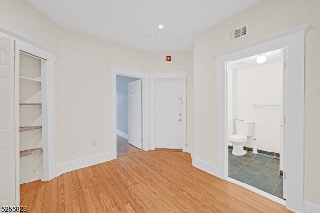 Foto del edificio - 123 Morris St