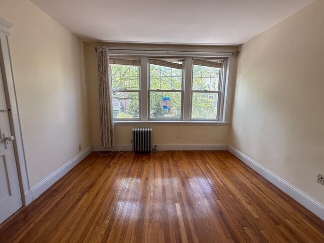 Building Photo - 333 Harvard St