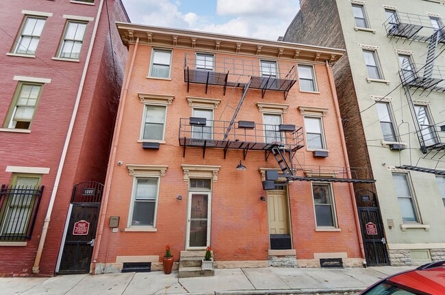 Building Photo - 1207 Republic St