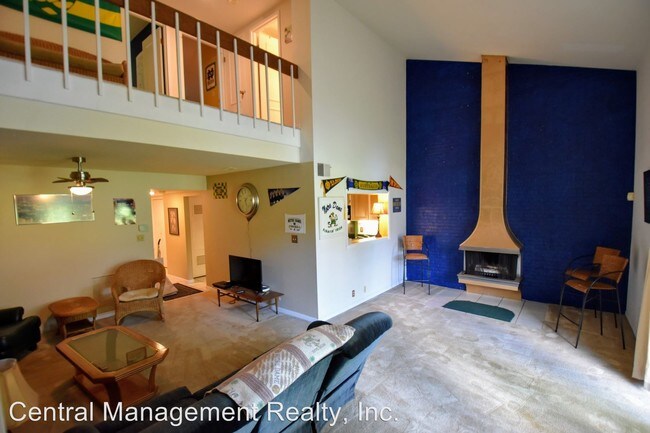 Building Photo - 3 br, 1.5 bath House - 1509 Wildflower Way