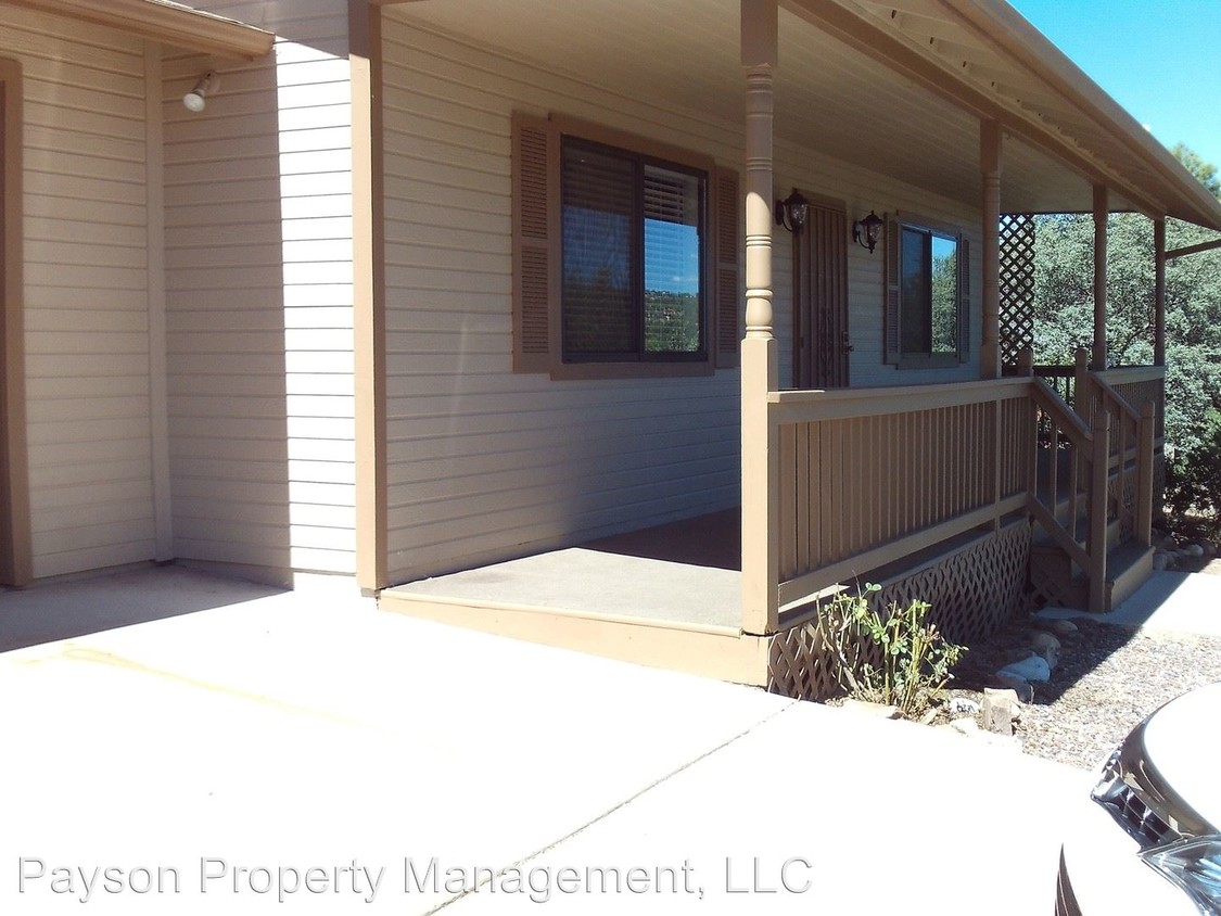 Building Photo - 2 br, 2 bath House - 1122 N Bavarian Way