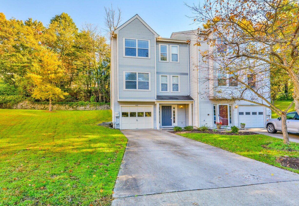 5661 Ringwood Dr, Halethorpe, MD 21227 Townhome Rentals in Halethorpe