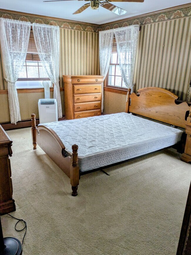 Foto del edificio - 1606 Daniels Run Rd NE