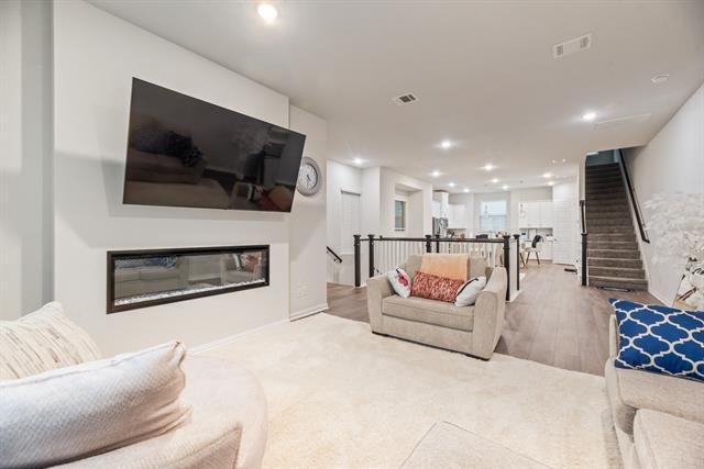 Foto del edificio - 4525 Ward St