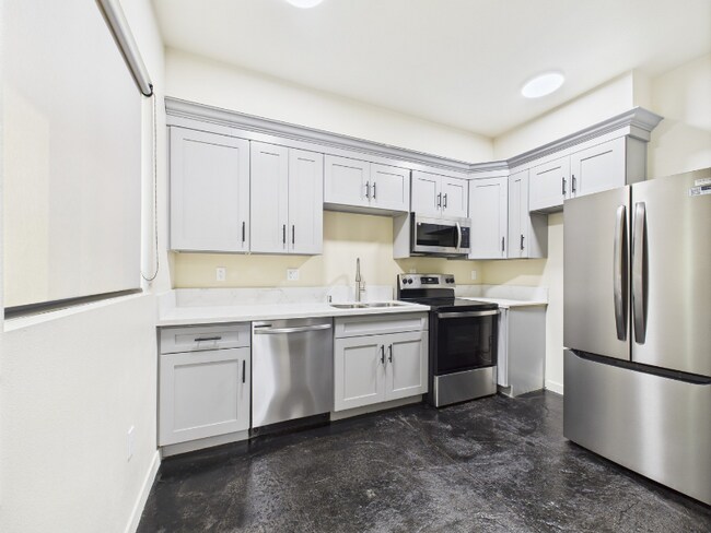 Foto del edificio - 8453 Langdon Ave