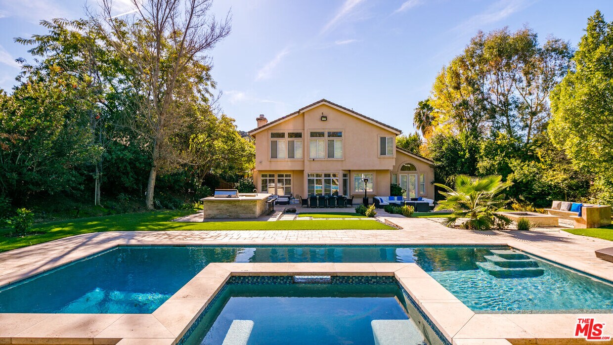 Foto principal - 18419 St Moritz Dr