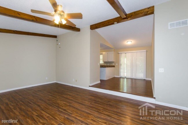 Building Photo - 119 Minehead Ct