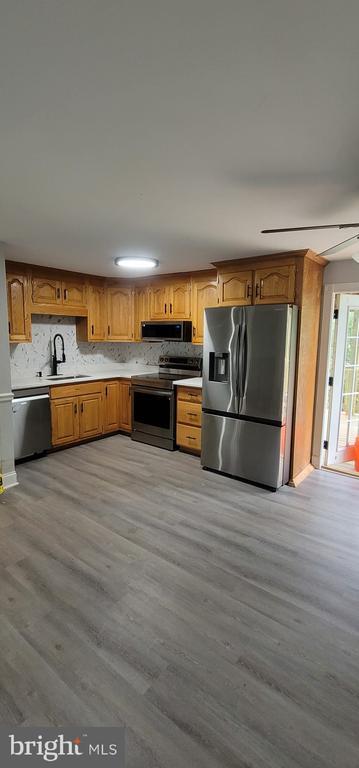 Foto del edificio - 754 Dogwood Ct