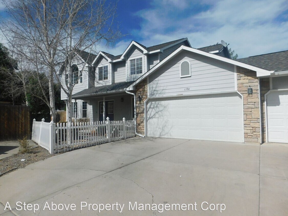 Foto principal - 4 br, 2.5 bath House - 638 1/2 Brooks Court