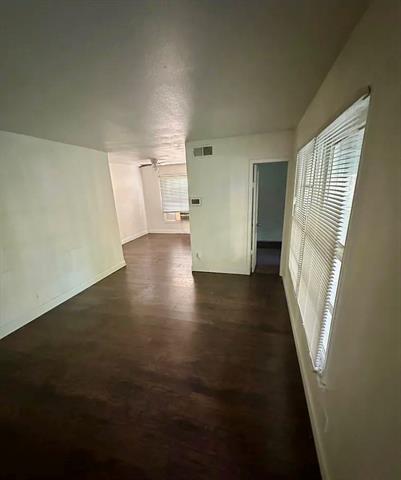 Foto del edificio - 4855 Elena St