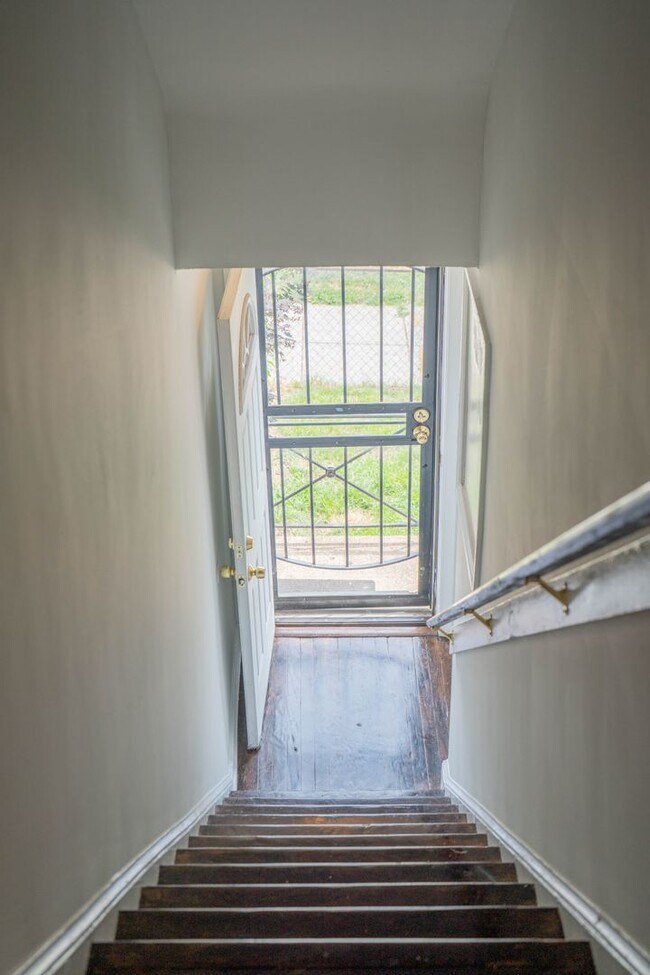 Foto del edificio - 1272 16th St NE