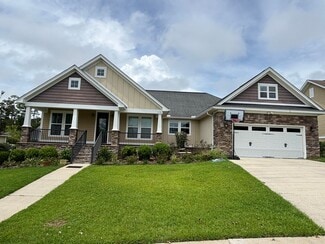Building Photo - 3170 Duxbury Ln