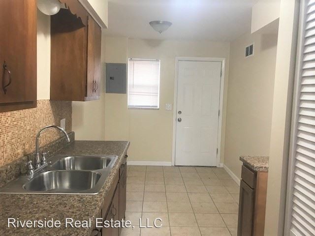 Building Photo - 1 br, 1 bath House - 911 Joliet Dr