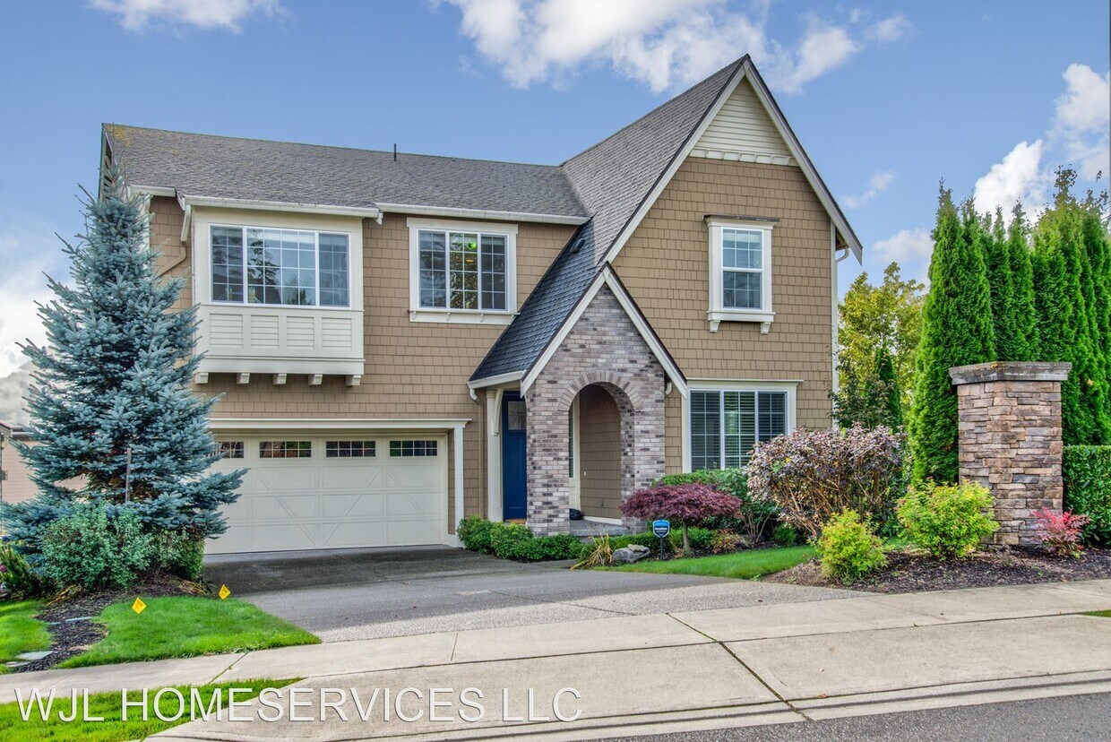 13601 NE 129th St, Kirkland, WA 98034 House Rental in Kirkland, WA
