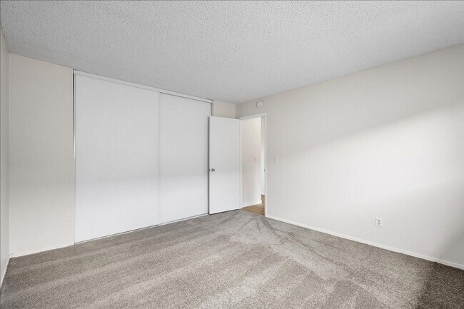 Foto del edificio - 2228 Lincoln Ave