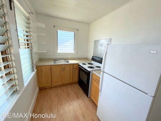 Building Photo - 1 br, 1 bath House - 3837 Kaimuki Ave