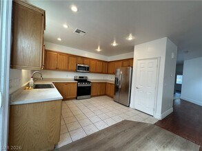 Building Photo - 9763 Waukegan Ave