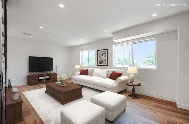 Foto del edificio - 6455 Troost Ave