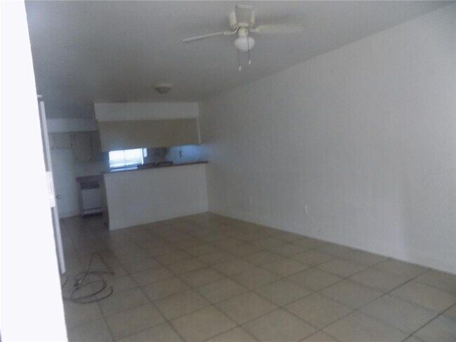 Foto del edificio - 713 SW 69th St