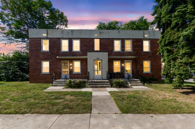 Building Photo - 1355 Ida Ave