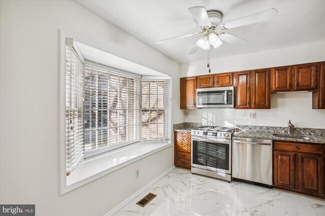 Foto del edificio - 2746 Carter Farm Ct