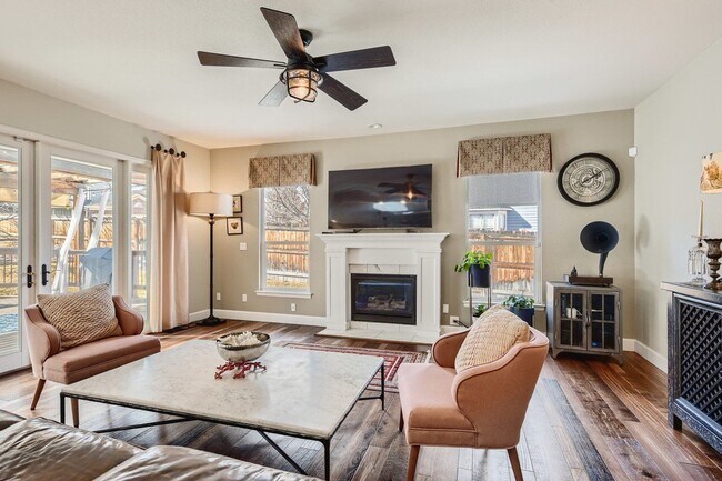 Foto del edificio - 9805 Cypress Point Cir