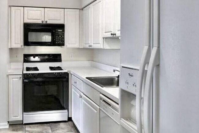 Foto del edificio - 306 Gatehouse Ln