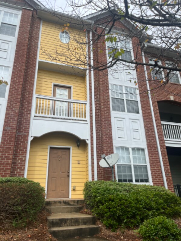 Foto principal - 1732 Pryor Rd SW