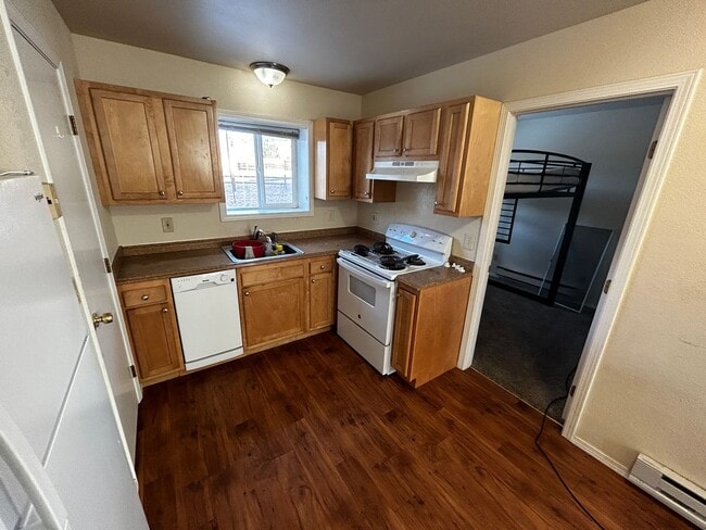 Photo - Forest Edge Rd (640) Apartment