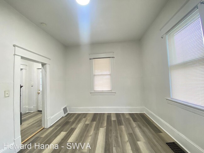 Building Photo - 4 br, 1 bath House - 2023 Moorman Avenue NW