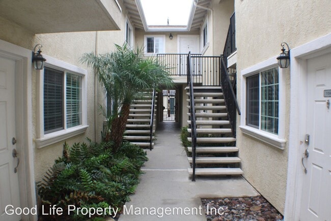 Building Photo - 4524 Wilson Ave
