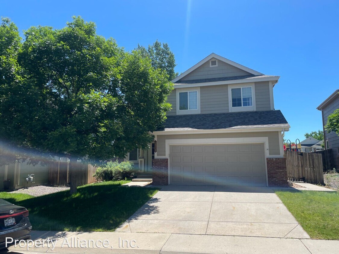 Primary Photo - 3 br, 2 bath House - 5976 S. Winnipeg Street