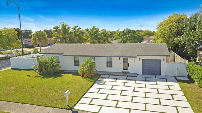 Foto del edificio - 15440 SW 102nd Pl