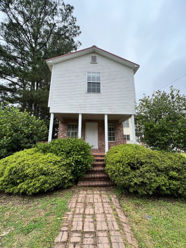 206 S 15th St, Oxford, MS 38655 House Rental in Oxford, MS