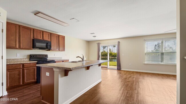 Foto del edificio - 7158 Riverbrooke St