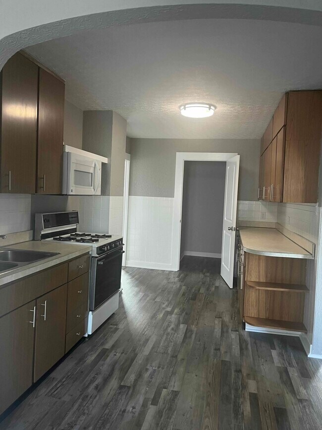 227 Franklin St Unit 1, Dunmore, PA 18512 227 Franklin St Dunmore, PA