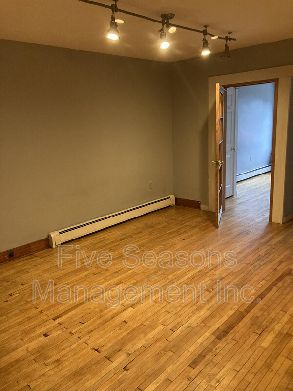 Foto del edificio - 9 Chase St